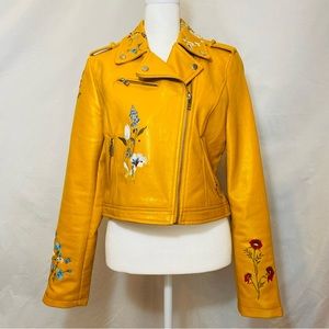 Romeo & Juliet Couture motorcycle jacket, size Medium